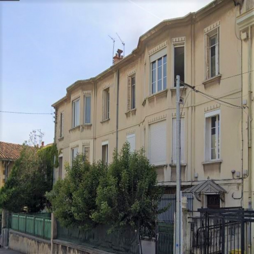 location T4 de 81m² hab + ter de 40m² dernier , St Joseph Mairie 14